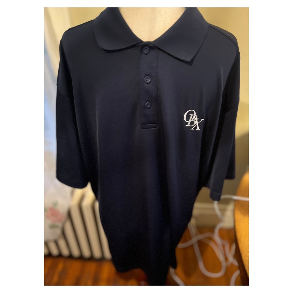Men’s OBX XL loose heat gear 3-button collared short sleeve casual men’s shirt.